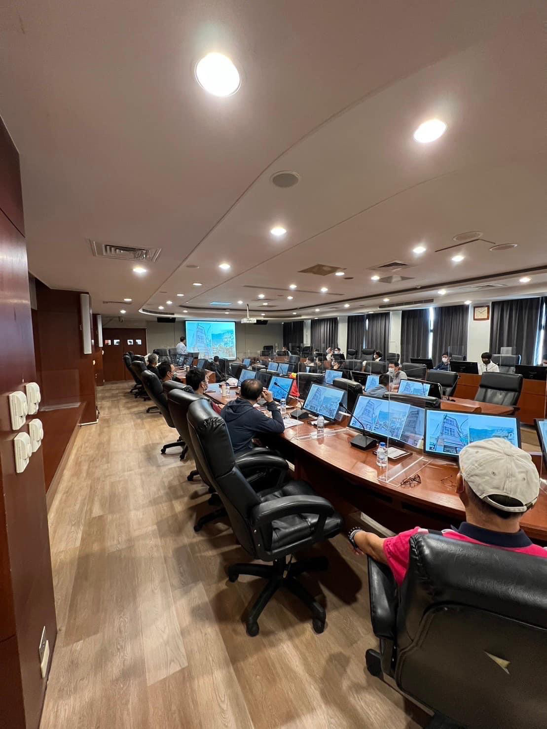 e343ec5f65631a21 a37d85eae5b9e935