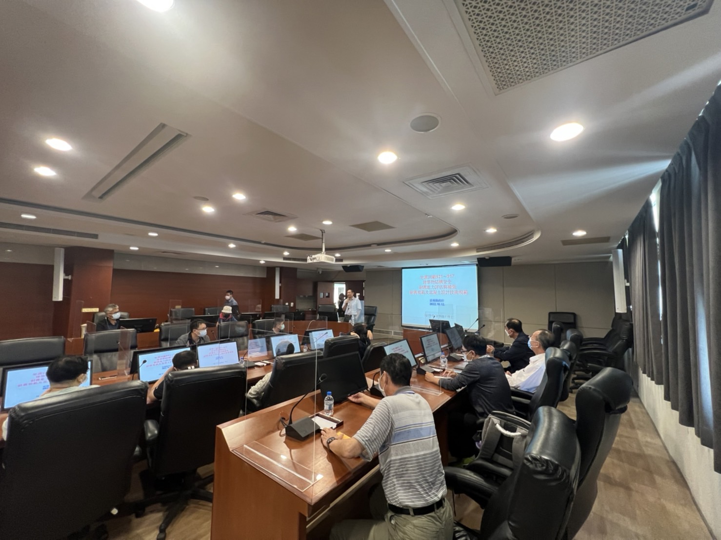 df81694e7da26bde 27a2e96eb31b4da8